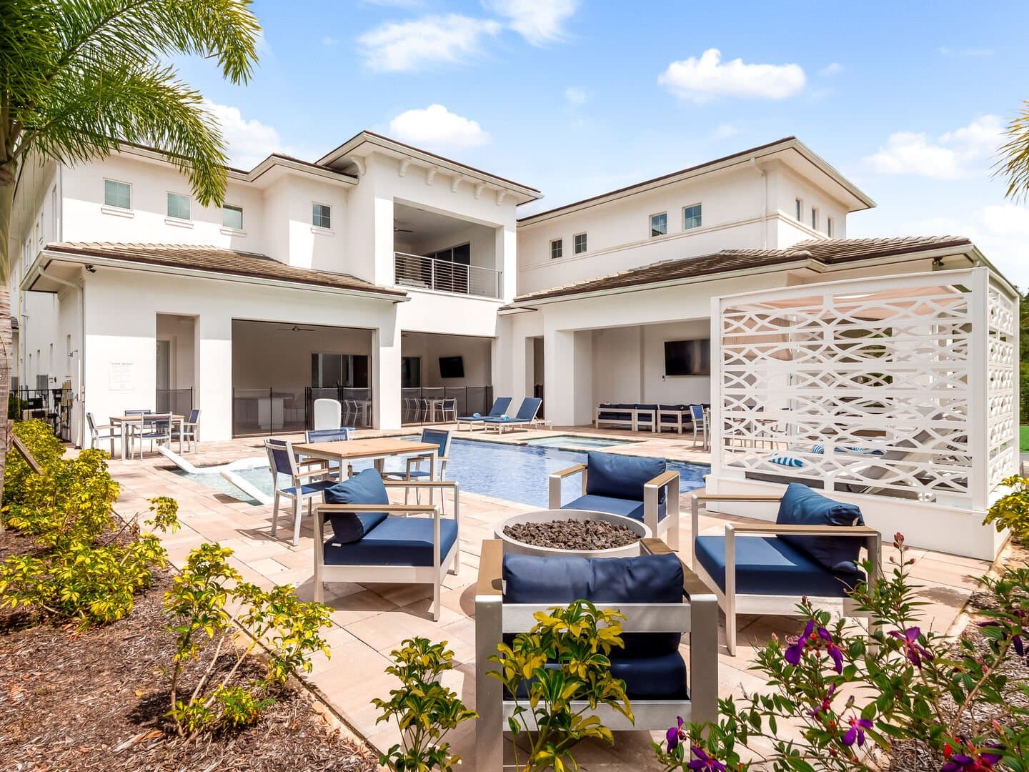 Fairway Tropic Oasis