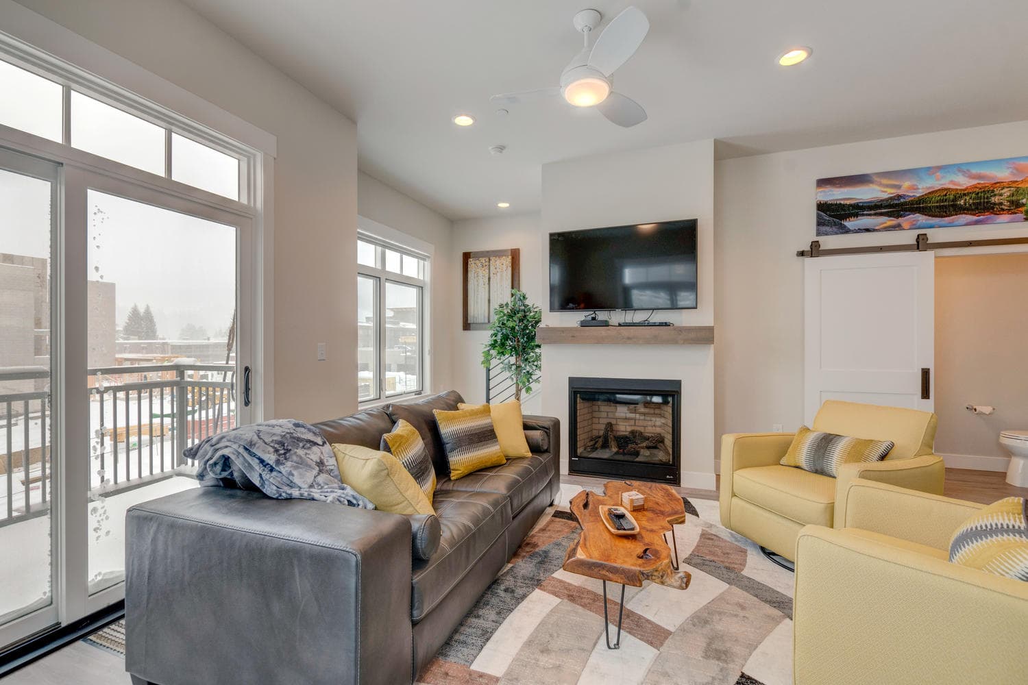 Hideaway Station Loft #14